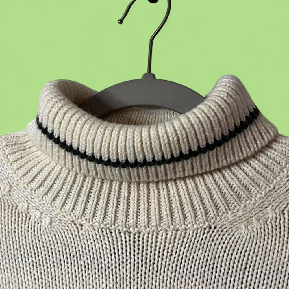 Zara Women's Cream and Green Jumper